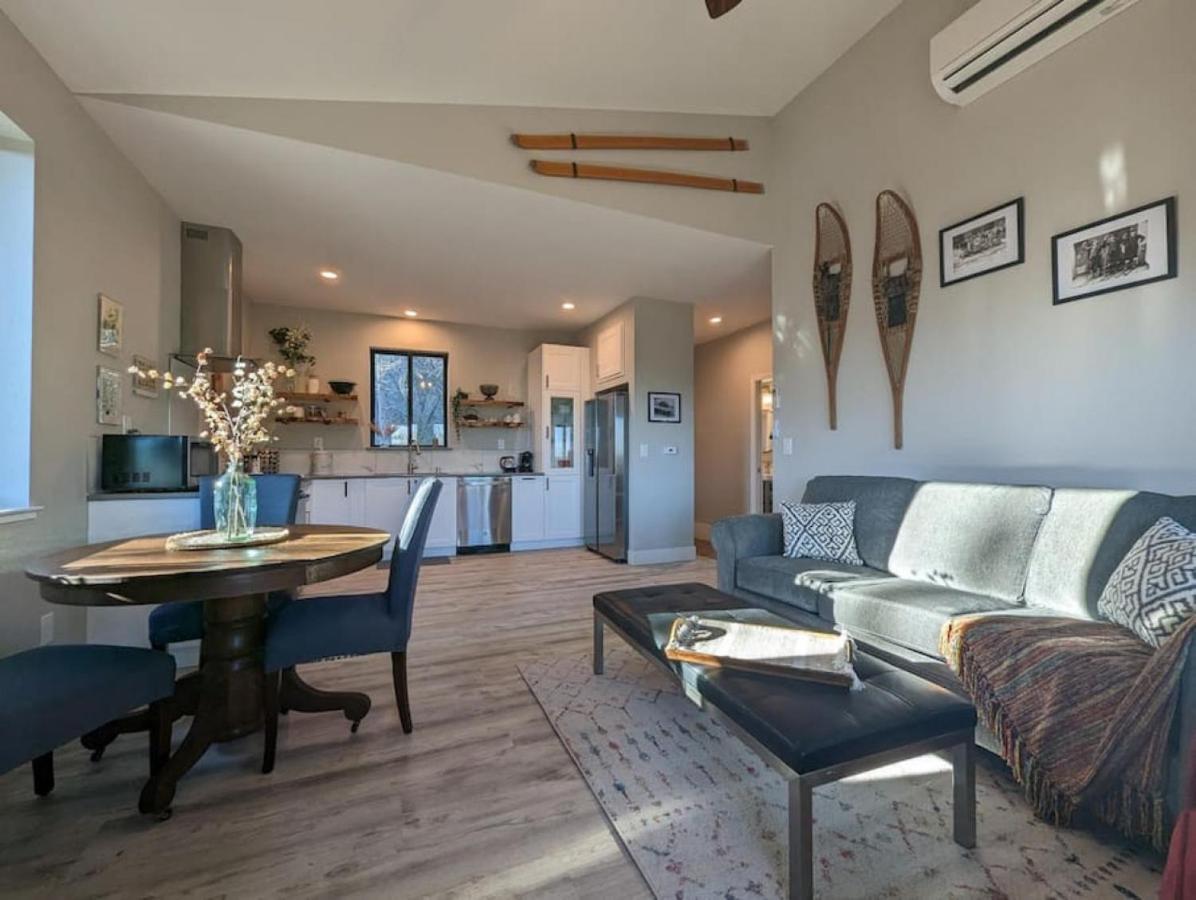New Modern Home-Valley View-Central Camino Esterno foto